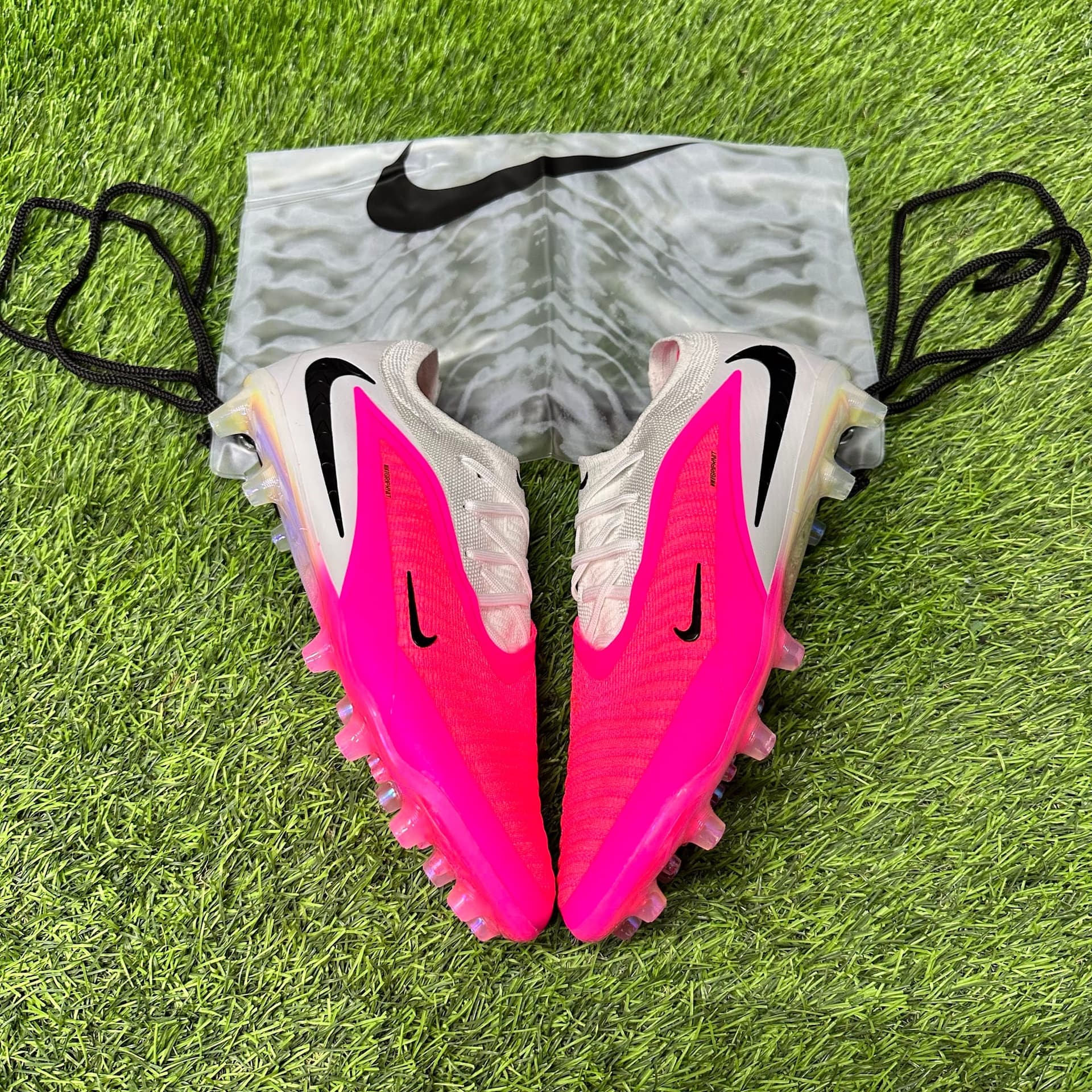 Nike Phantom 6 Low Elite AG-Pro